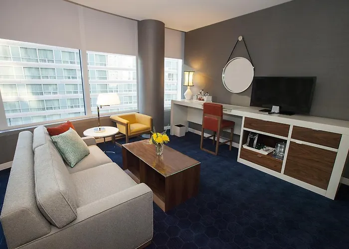 Hotel Kinzie 4*