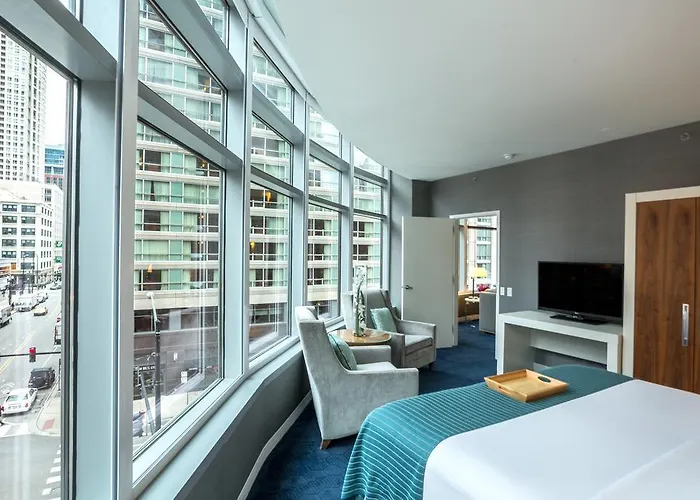 Kinzie Hotel
