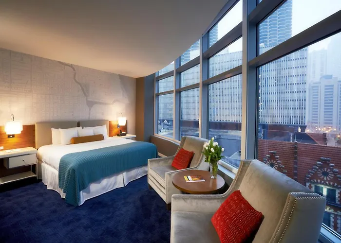 Kinzie Chicago