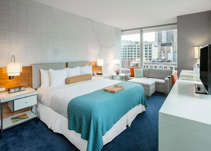Hotel Kinzie